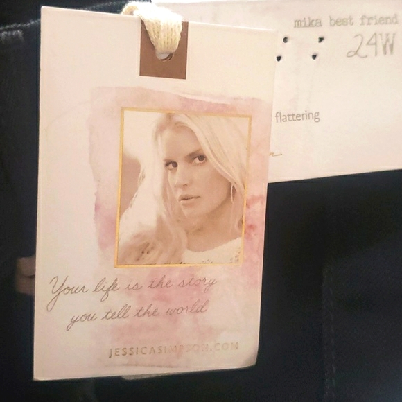 Super Stretch 24W Black Soft Sculpt  Slimming Cotton Spandex Cropped Ankle Jeans - Picture 4 of 8